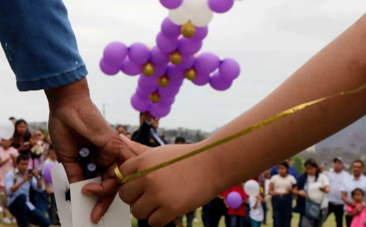  Honramos a nuestros Fieles Difuntos